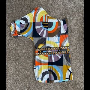 One should BCBG shirt/dress